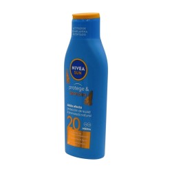NIVEA SUN Loción Solar SPF...